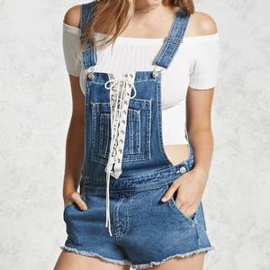 NWT Lace up denim dungarees